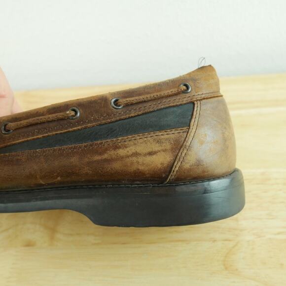 Vintage Cole Haan Tassel Loafers 11 THRASHED Boat Shoes Leather Old Money Preppy